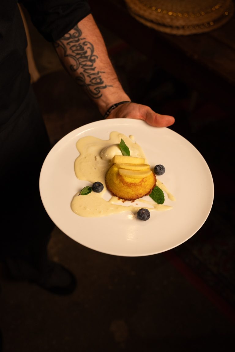 Warm Apple Tart-min
